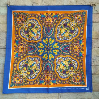 ผ้าเช็ดหน้าวินเทจ โพกหัว ผูกผม ซับเหงื่อได้ดี เนื้อผ้าคอตตอน…