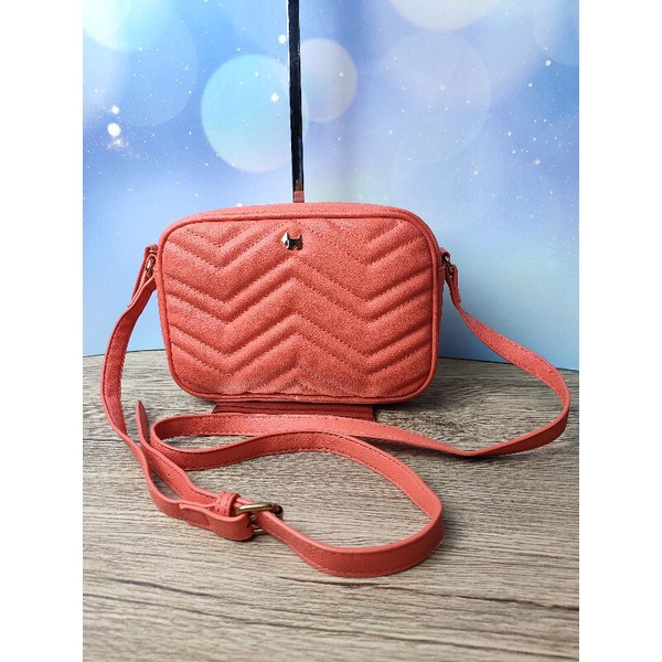 กระเป๋า AGATHA มือสองทรงกล่องสีชมพูส้มโอโรส ทรงสวยมาก ใหม่มาก