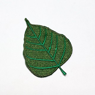 ตัวรีดติดเสื้อ ลาย ใบโพธิ์ ใบไม้ สีเขียว Pho leaf Patch DIY WOP งานปัก ศิลปะ งานตกแต่ง ตัวรีด ติดเสื้อ หมวก อาร์ม น่ารัก