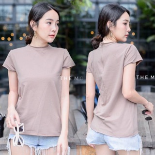 เอาใจสาวกเสื้อเบสิคคอปีน แขนสั้นซิปหลัง