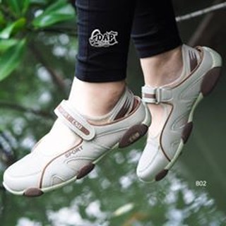  !! Womens Casual Sneaker 550