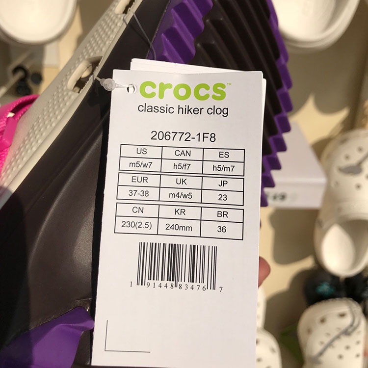 รองเท้าแตะ Croc เหมาะกับเดินชายหาดกลางแจ้ง สไตล์คลาสสิก สําหรับผู้ชาย และผู้หญิง206772