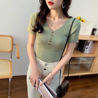 GAILY_SHOPเสื้อไหมพรม เสื้อคอวี เสื้อยืดคอวีสีพื้น ผ้าไหมพรม Free Size เสื้อยืดผู้หญิงแต่งกระดุม