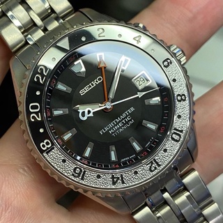 Seiko Flightmaster Kinetic GMT Titanium