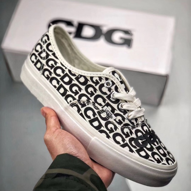 van x cdg