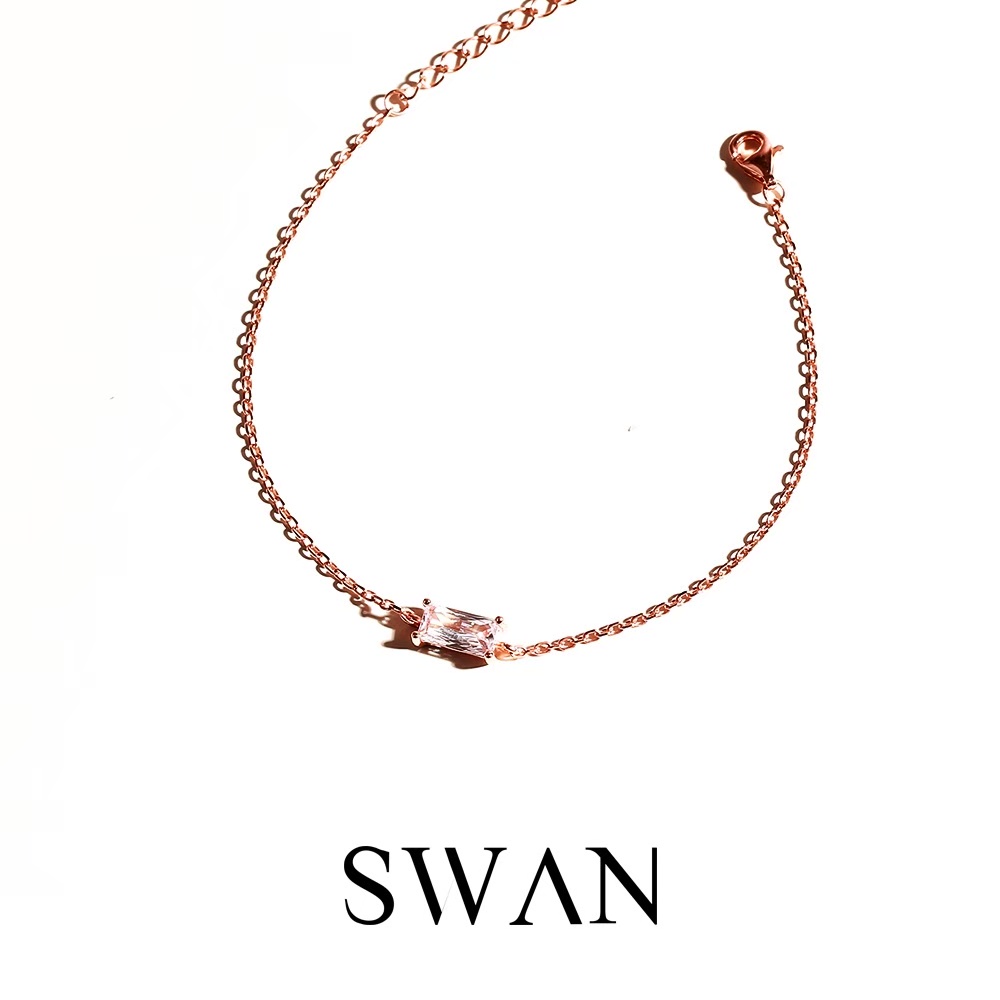 [ส่งด่วนฟรี]SWAN - Baguette Stone Bracelet สร้อยข้อมือเงินแท้ เส้นบาง มีจี้ ฝังเพชรคิวบิกเซอร์โคเนีย - รูปที่ 5