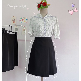 PamquinOutfit: กระโปรงรุ่นสคูลเกิร์ล จับกลีบหน้า พร้อมส่ง!!