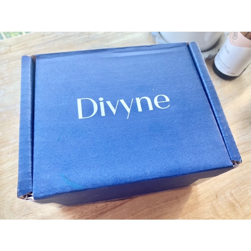 Divyne Pink Superfruit Mask