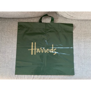 ถุงแบรนด์เนม ของแท้💯 Harrods, Charles &amp; Keith, Sanrio, Camp