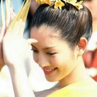 เล็บฟ้อน สำหรับงานแสดง