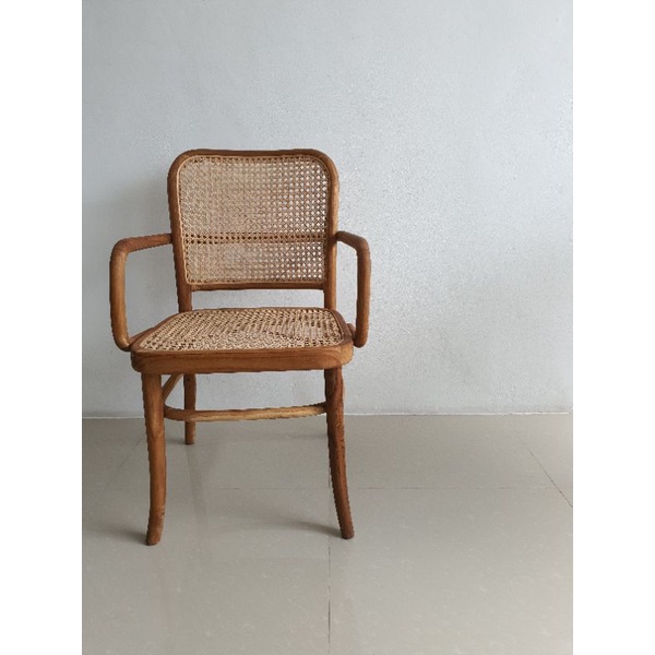 iLoft chair เก้าอี้ไม้มินิมอล ร้านกาแฟ คาเฟ่ รุ่น Tweechai