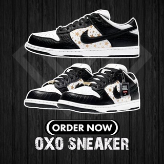 SUPREME X NIKE SB DUNK LOW BLACK STARS WHITE BLACK