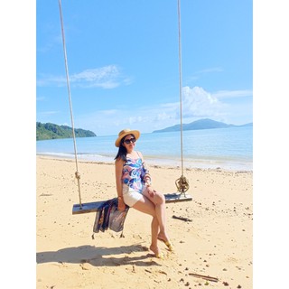 เสื้อสายเดี่ยวพิมพ์ลาย