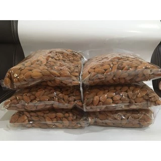 อัลมอนด์เม็ดดิบ นำเข้า (Almond seeds) 1 kg