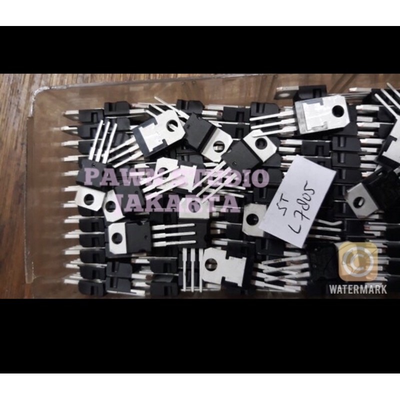 L 7805 / L7805******