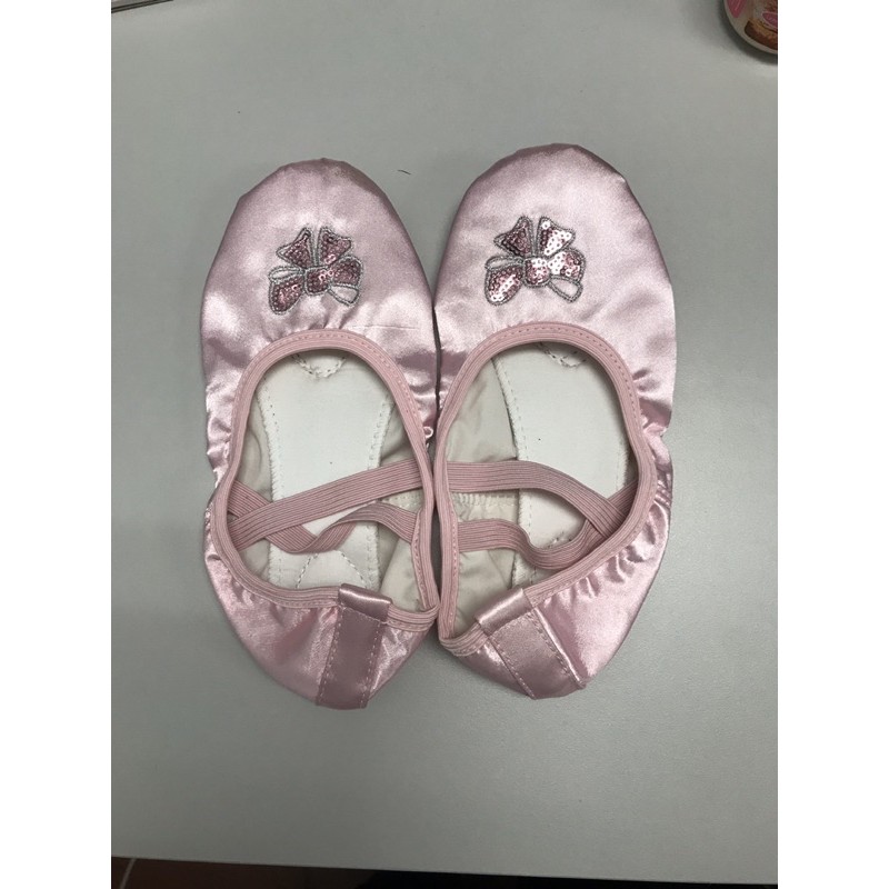 รองเท้าบัลเล่ต์ Ballet Shoes