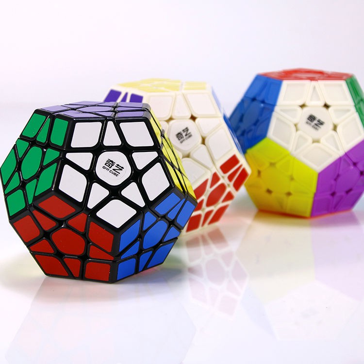 ของเล่นลูกข่างหมุน 卍Yongjun First-Order Ghost Fantastic Art 133 Rubik s ...