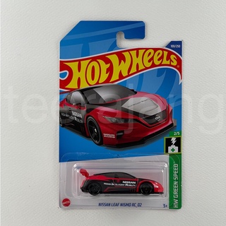 Hotwheels NISSAN LEAF NISMO RC O2 (Red color and black pattern)