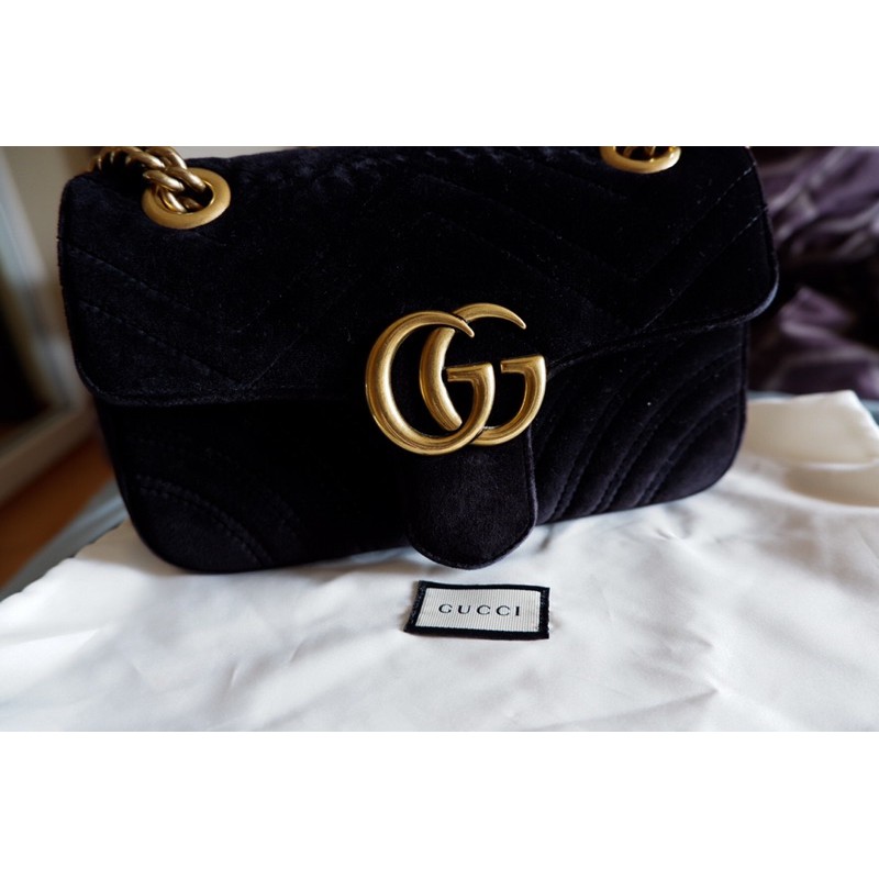 Gucci marmont velvet 22