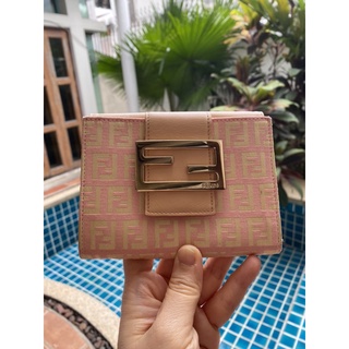 Used Fendi Wallet สภาพดีมาก แท้💯