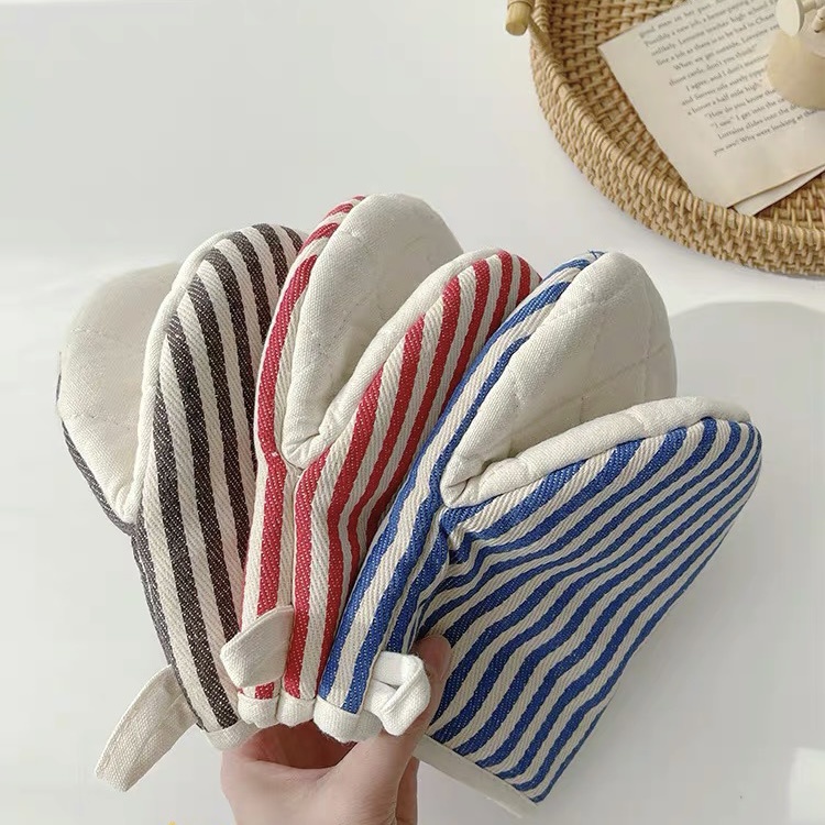 HERA ถุงมือกันความร้อน ไมโครเวฟ เตาอบ Heat Insulation Resistant Microwave Oven Glove