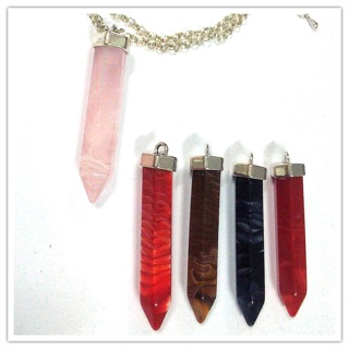 สร้อยคอหิน มีพร้อมจัดส่ง