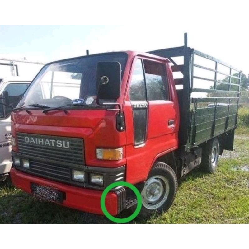 FZ Daihatsu DV57 DV57A DV58 DV99 DV116 กันชนข้าง (RH / LH)