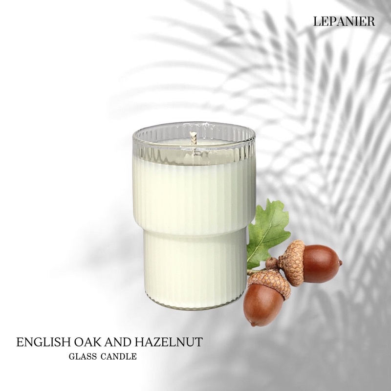 เทียนหอมกลิ่น English oak and hazelnut (สามารถเขียนตัวอักษรได้)