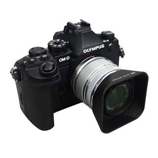 JJC LH-J40 เลนส์ฮู้ดสำหรับ OLYMPUS 14-42mm Black