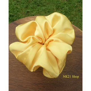 NK21 โดนัทรัดผม หนังยางรัดผม ผ้าซาติน สีเหลือง Satin Scrunchies, ฺYellow scrunchies,Scrunchy,Hair accessories