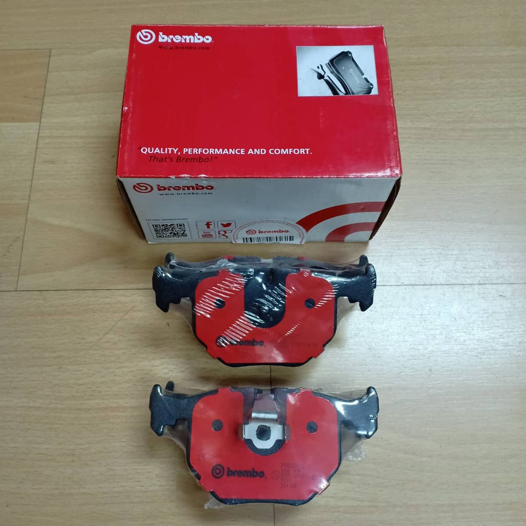 ผ้าเบรคหลัง BREMBO BMW E46 COUPE M3/ E39 M5/ E38/ E83 X5/ E85 Z4 34216761248