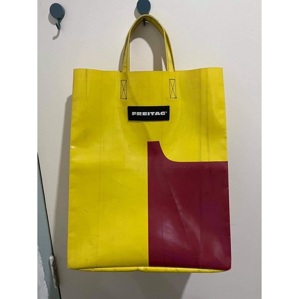 กระเป๋า freitag miami สีเหลือง-แดงน้ำตาล