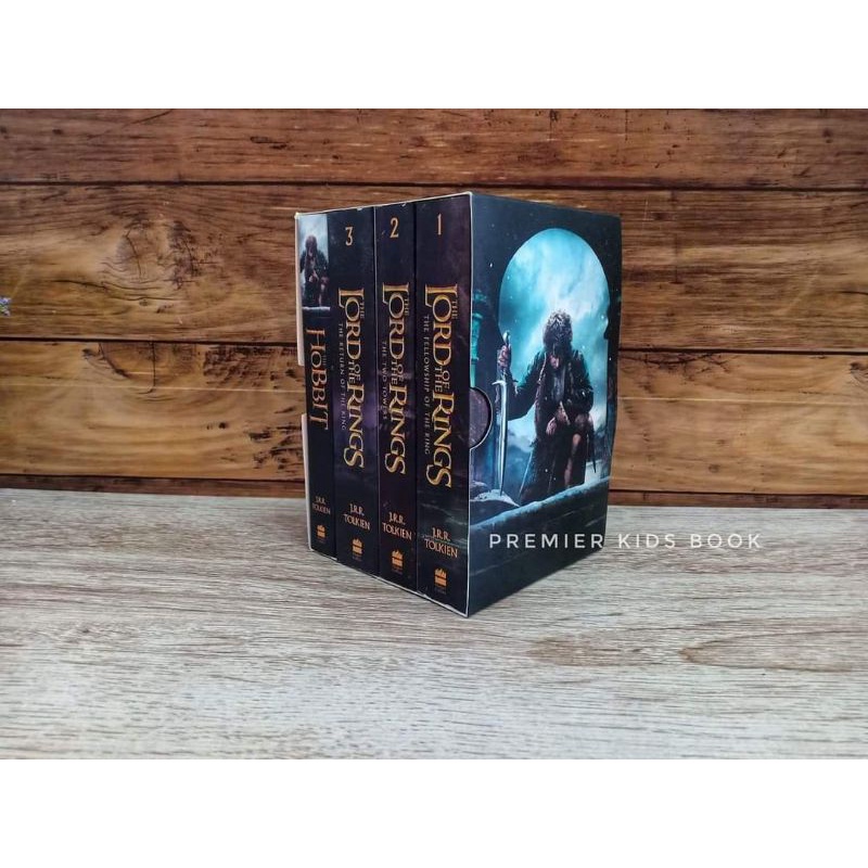 (New)The Lord of the rings collection 4 books Boxset By J.R.R. Tolkienหนังสือ Pocket book ปกอ่อน