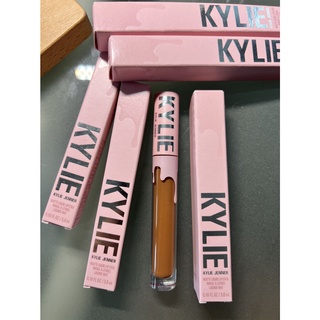 (แพ็คเก็จใหม่ New Package) Kylie Matte Liquid Lipstick #Brown sugar