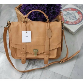 กระเป๋า Berke เนื้อ nano อย่างดี สี  caramel leather