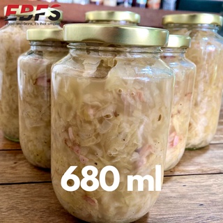 EBFS OMAs 2 Sauerkraut 680 ml seasoned with home-smoked bacon, preserved in a jar. OMAs 2 Sauerkraut mit Speck und Gew