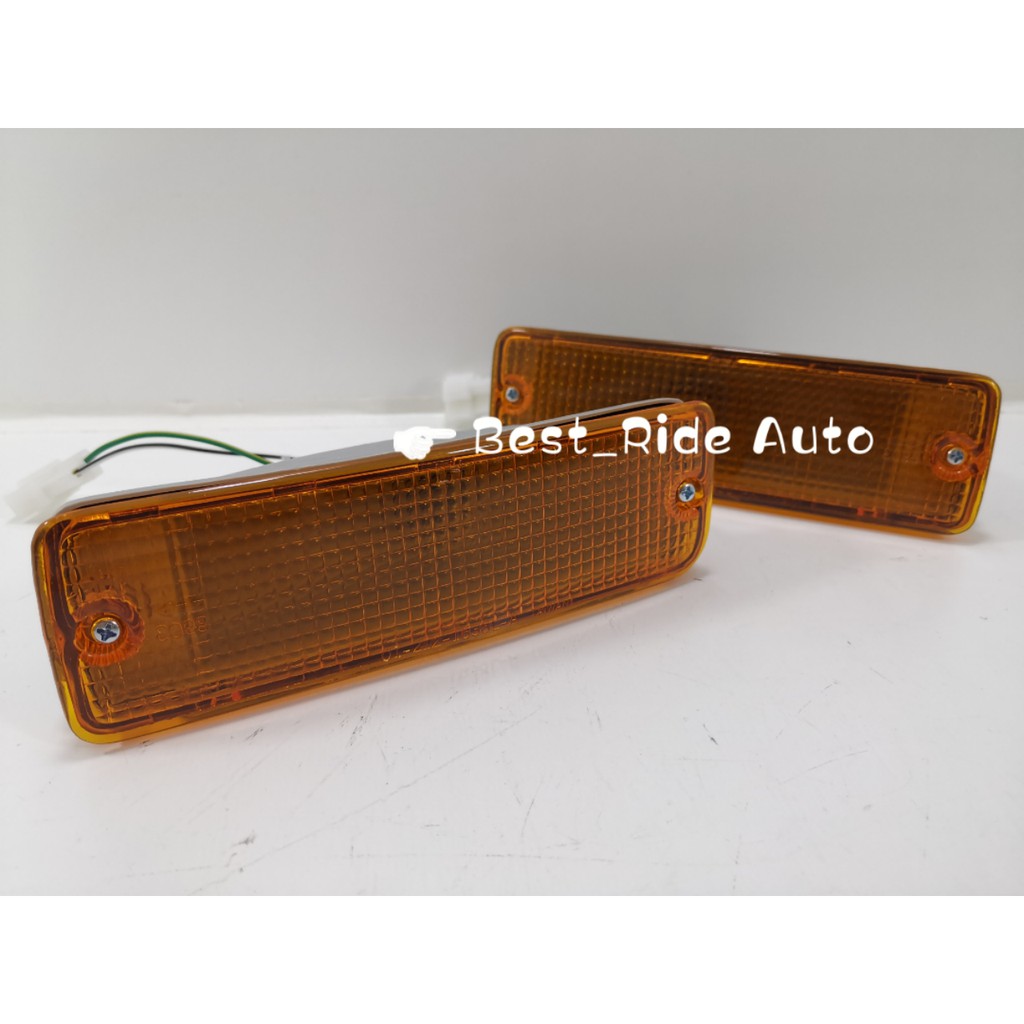 ใหม่ Toyota Hilux LN106 LN85 โคมไฟกันชนหน้า