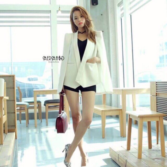 📌สูทงามแบบไม่รูจะอธิบายยังไง สูทยกบ่า ผ่าแขน มากี่รอบๆ ก็ HOT แบบขั้นสุด