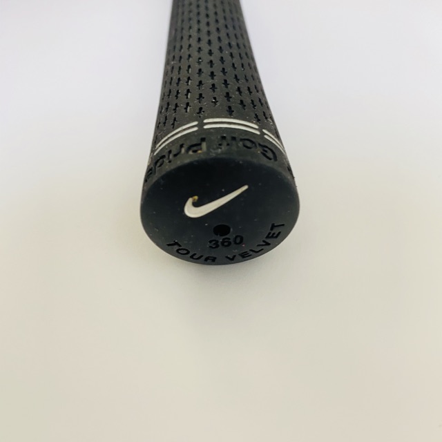 ด้ามจับไม้กอล์ฟ (กริบไม้กอร์ฟ) Golf Grips ยี่ห้อ Nike รุ่น Tour Velvet 360