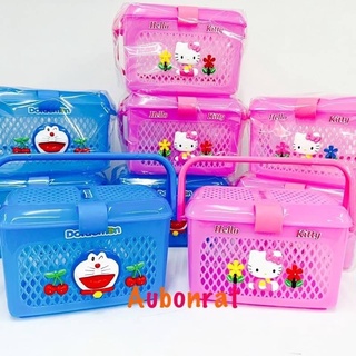 ตะกร้าหูหิ้วฝาเปิด Hello Kitty ราคา 139 บาท