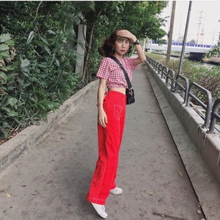 Red Jeans กางเกงยีนสีแดง