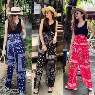Set 3 ชิ้น เสื้อกล้ามสีดำ เนื้อผ้าเรยอน กับกางเกงขายาวผูกเอว