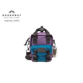 DOUGHNUT BAG : MACAROON TINY GAMESCAPE SERIES : PURPLE PANSY X DARK TEAL (กระเป๋าเป้โดนัท น้ำหนักเบา สามารถกันน้ำได้)  กระเป๋าสะพาย กระเป๋าโดนัท กระเป๋าสะพายข้าง กระเป๋า กระเป๋าผู้หญิง (รหัสสินค้า 09316)