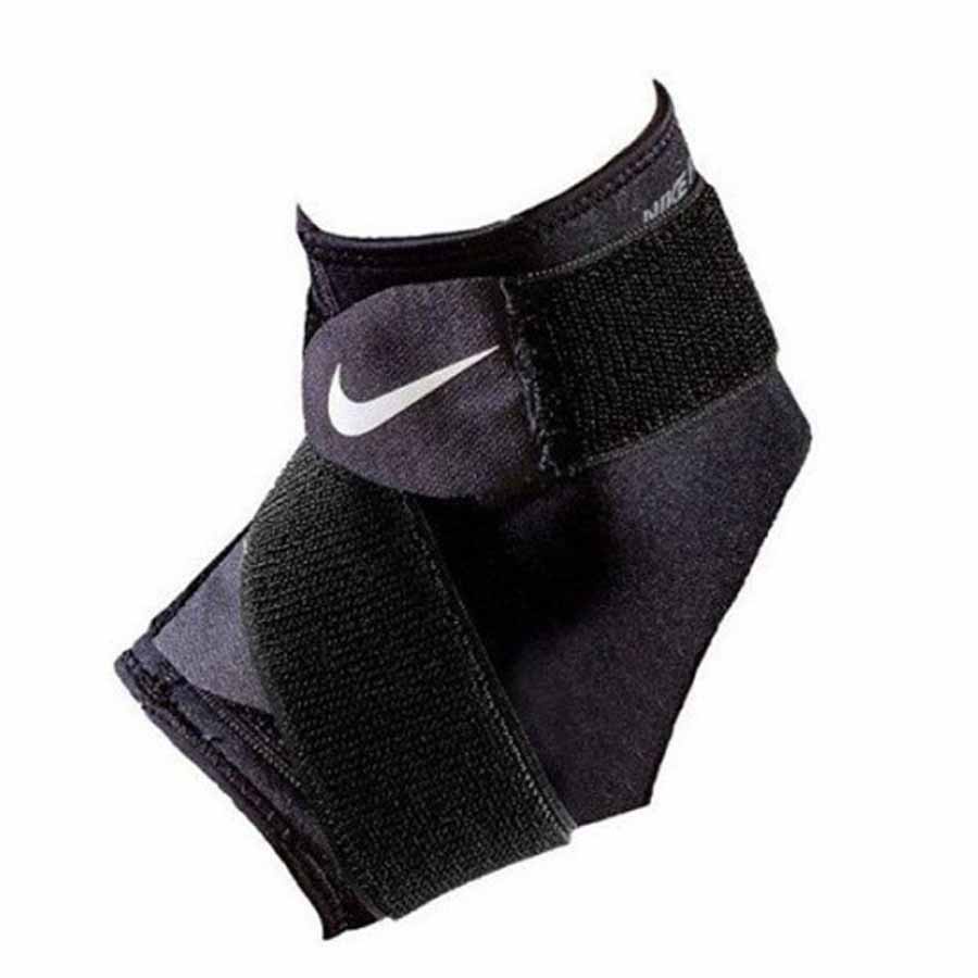 Nike ไนกี้ แองเกิ้ล ผ้ารัดข้อเท้า สีดำ Ankle Pro Wrap AP 13010 (890)