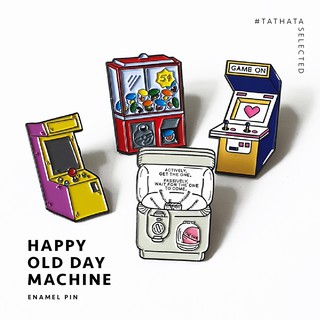 เข็มกลัด Enamel pin : Happy old day machine