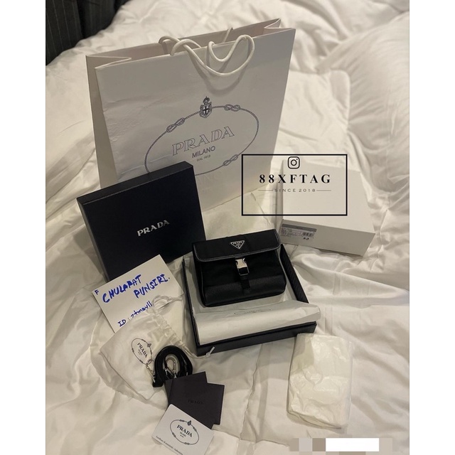 กระเป๋า Prada re-nyron phone used ของแท้ 100% สภาพ99 เทียบมือ1