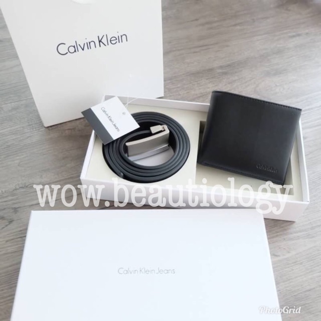 กระเป๋าตังค์ Calvin Klein Leather Belt &amp; Wallet Set