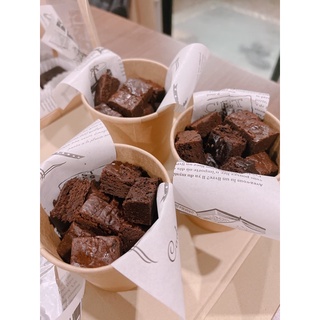 บราวนี่คิ้วบ์ ดาร์กช็อคแท้ (กระปุก 12ออนด์ 100 กรัม) / Cube Brownie