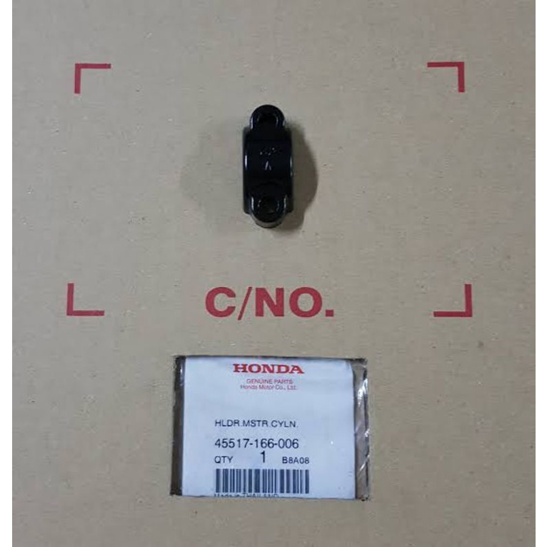 ปะกับยึดปั้มเบรคหน้า PCX/FORZA แท้ศูนย์45517-166-006