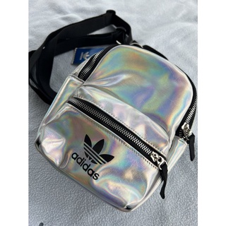 กระเป๋าเป้ adidas สี Silver Metallic